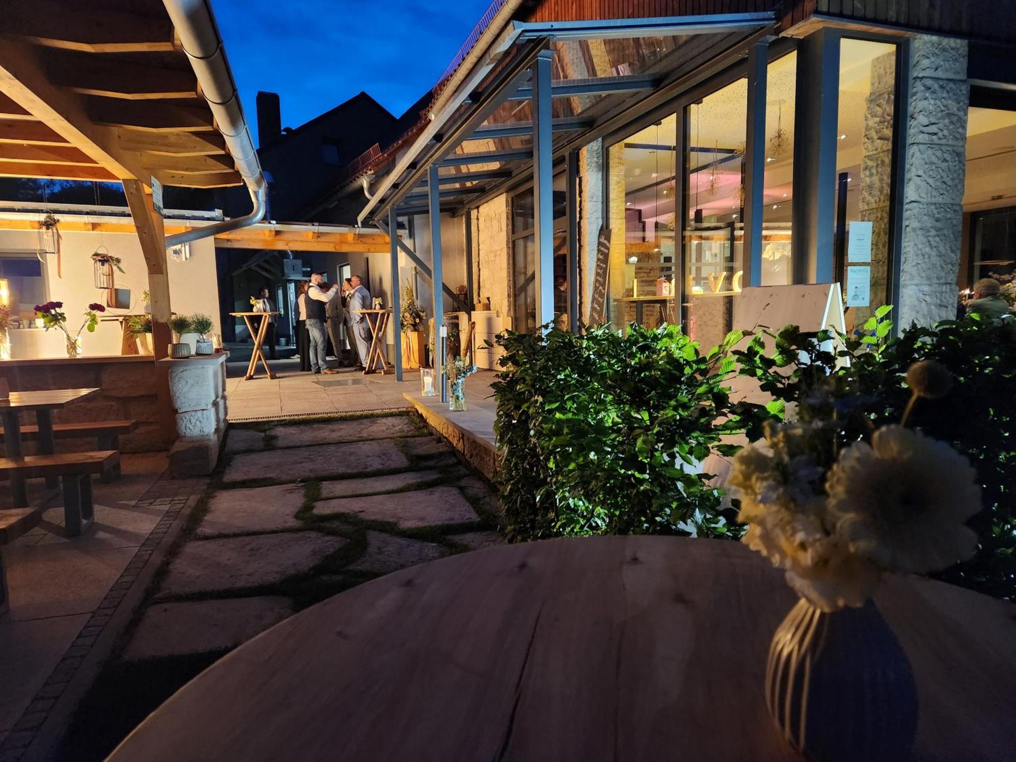 Familienfreundlich Im Naturpark Hassberge Mit Gehobener Gastronomie Kirchlauter Exterior photo